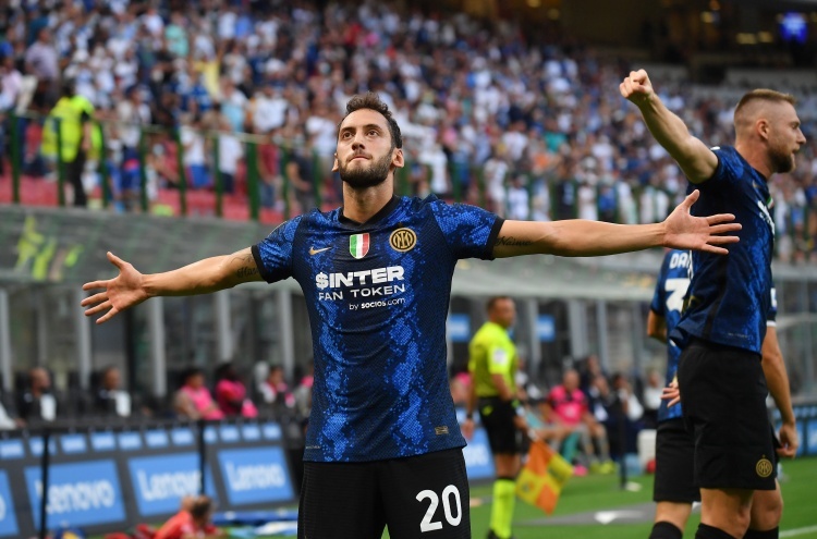 罗:拜仁对恰尔汗奥卢的兴趣真实存在,但国米也同样不考虑出售