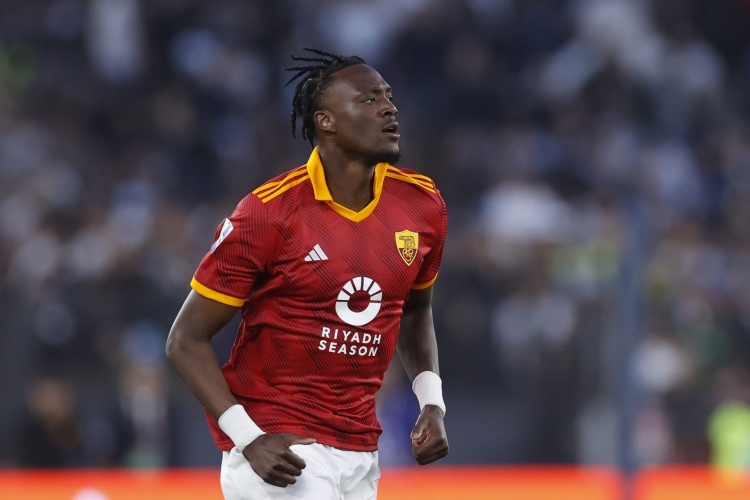 邮报:亚伯拉罕被推荐给了米兰,罗马对他估价约3000万欧