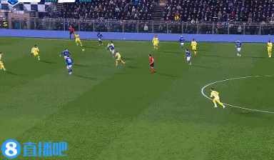 加蒂对阵科莫手球时主裁和VAR对话曝光，主裁认为不是点球