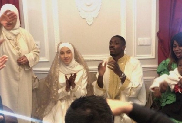 恭喜！奥斯文丹比利忽然结婚